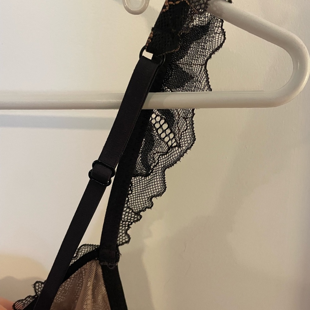 La Vie En Rose Black Lace Nightgown - Picture 6 of 7